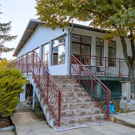 Feriested комплекс асеневци