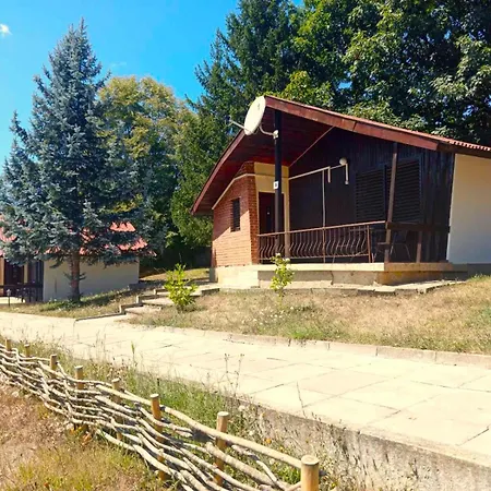 комплекс асеневци Feriested