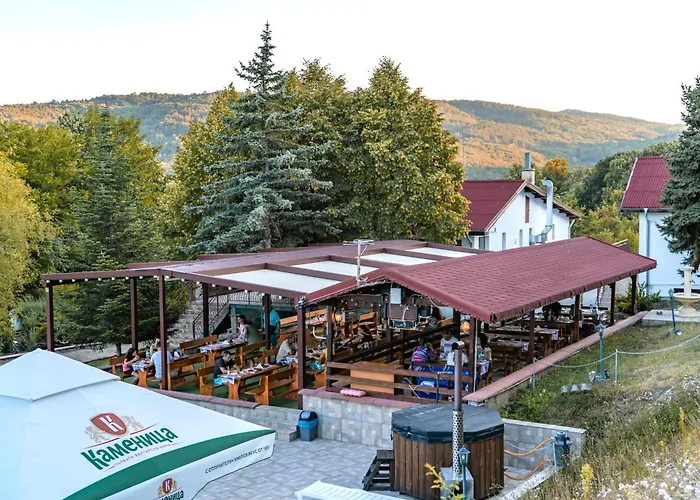 Semesteranläggning (resort) комплекс асеневци Tsareva Livada