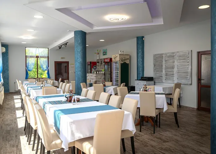 Semesteranläggning (resort) комплекс асеневци Tsareva Livada